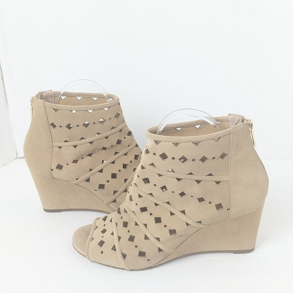 Michael Kors Uma Wedge